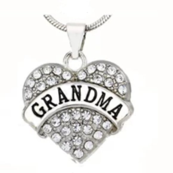 Jewelry - Crystal Grandma Necklace